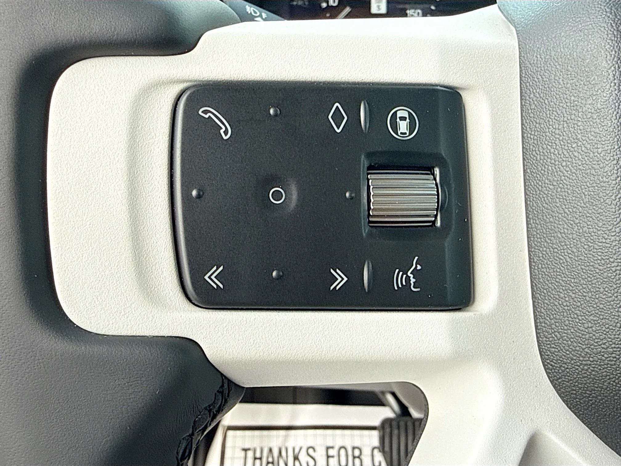 New 2026 Fuji White Land Rover X-Dynamic SE image 38