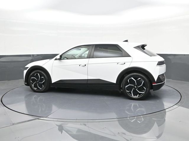 Used 2023 White Hyundai SEL image 5