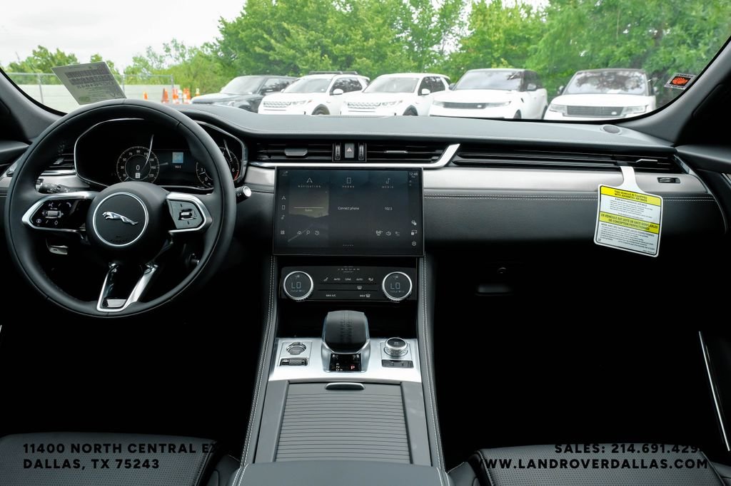 2026 Jaguar F-Pace R-Dynamic S - Photo 10