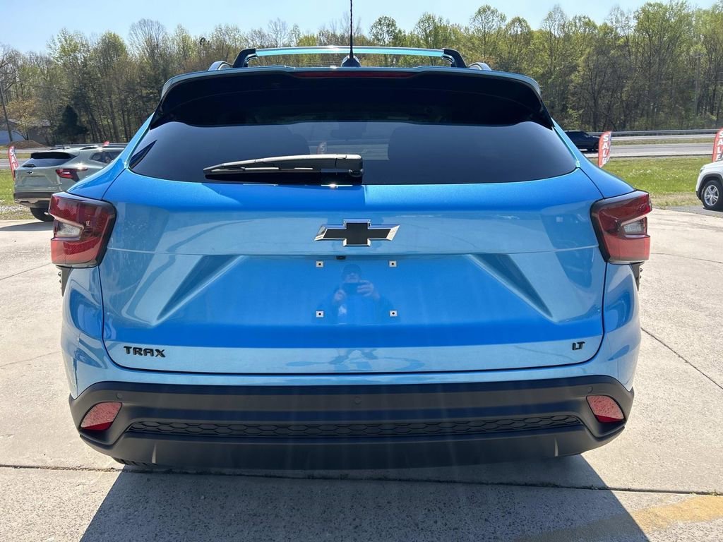 New 2026 Marina Blue Metallic Chevrolet LT image 5