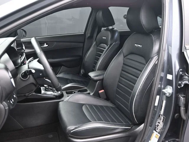 Used 2023 Gray Kia GT-Line image 9