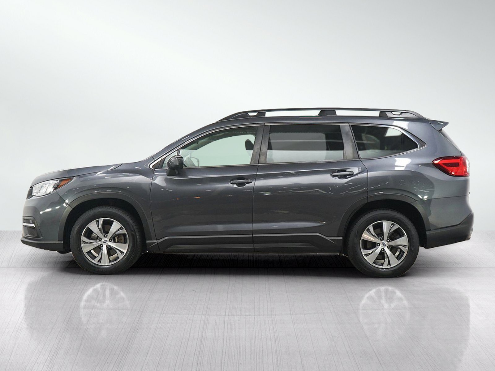 Used 2019 Subaru Ascent Premium with VIN 4S4WMAFD4K3432599 for sale in Burnsville, Minnesota