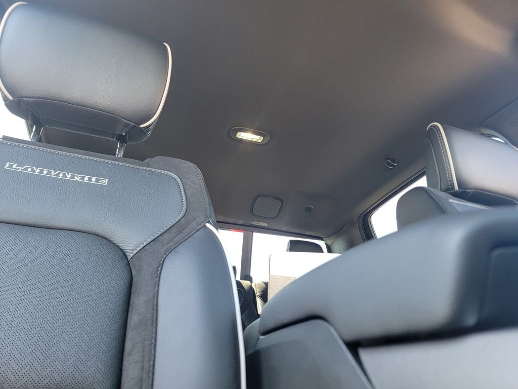 2026 RAM 1500 Laramie - Photo 14