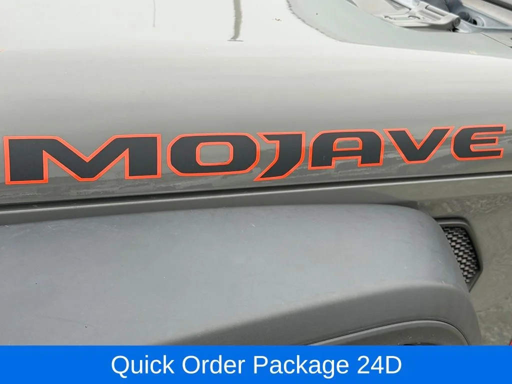 Used 2021 Gray Jeep Mojave image 13