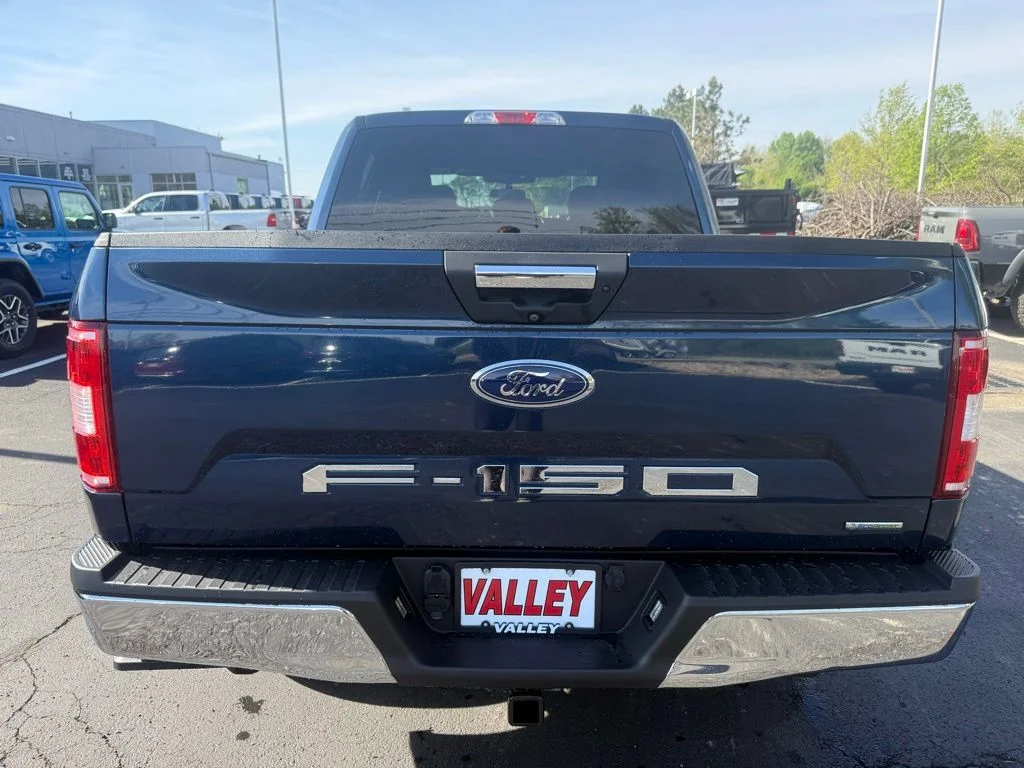 Used 2019 Gray Ford XLT image 4