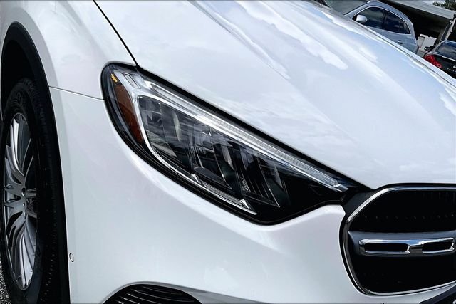 Used 2026 White Mercedes-Benz GLC 300 image 24