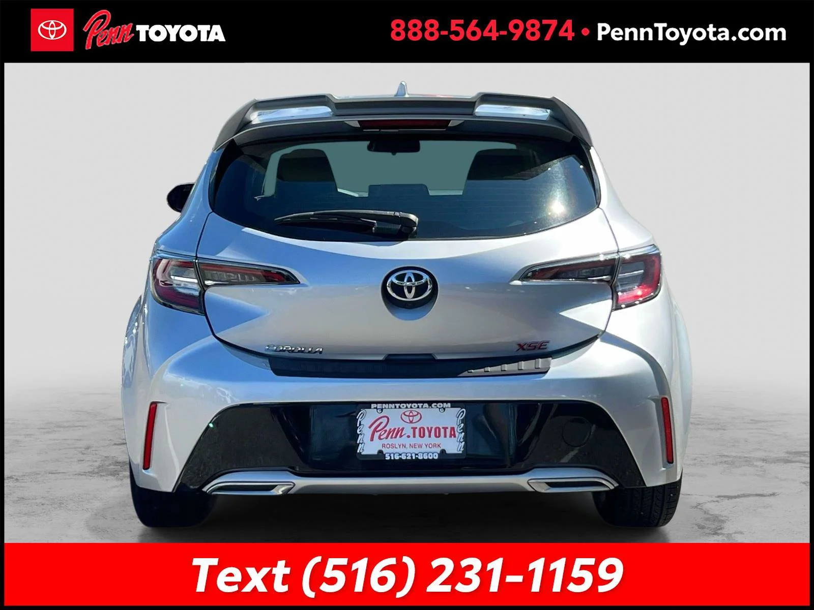 Used 2019 CLASSIC SILVER METALLIC Toyota XSE image 7