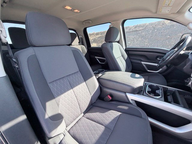 2021 Nissan Titan SV - Photo 30