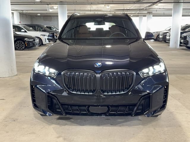 New 2026 Carbon Black Metallic BMW xDrive50e image 2