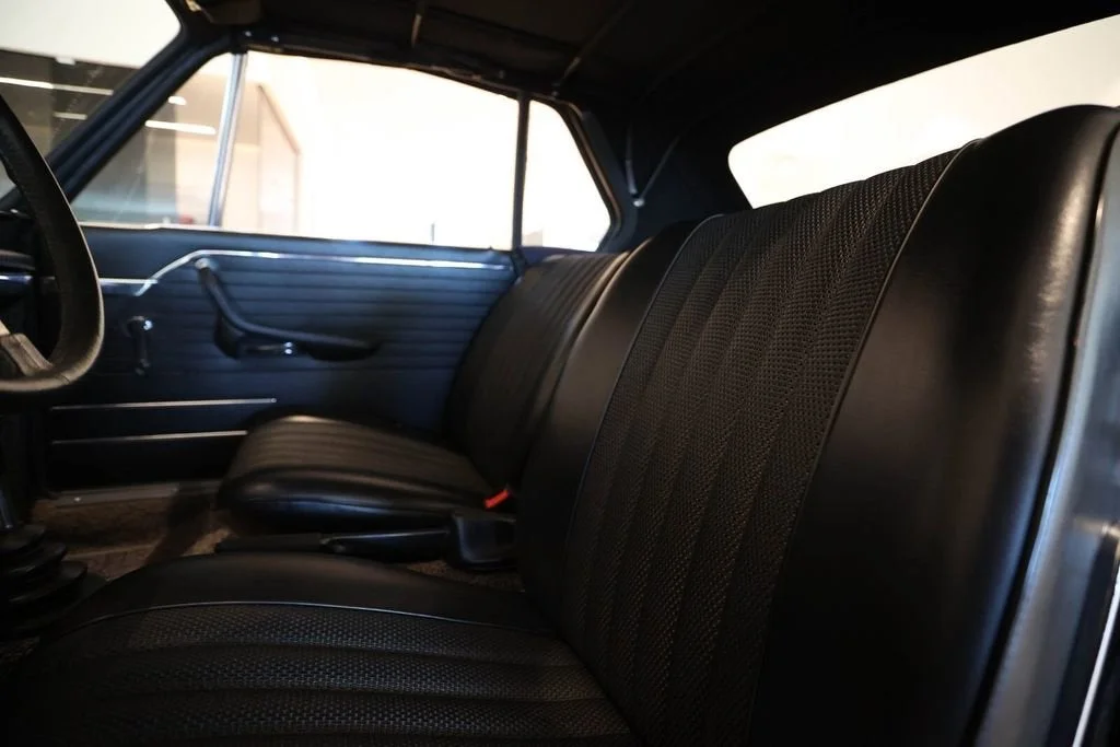 Used 1970 Silver BMW Cabriolet image 26