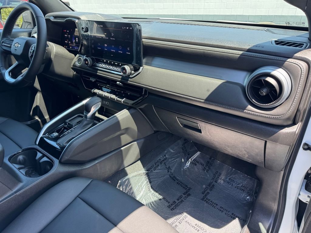New 2025 Summit White Chevrolet WT/LT image 7
