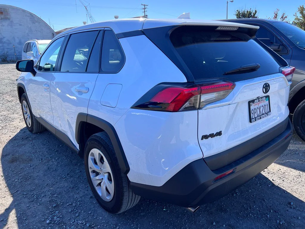 Used 2024 White Toyota LE image 5