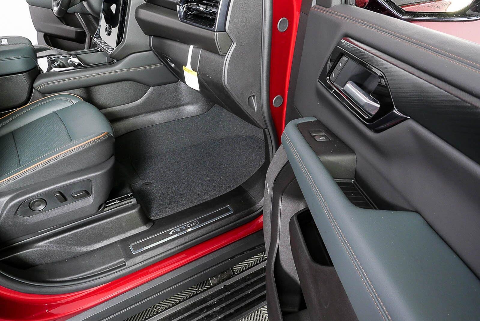 2026 GMC Yukon AT4 - Photo 26