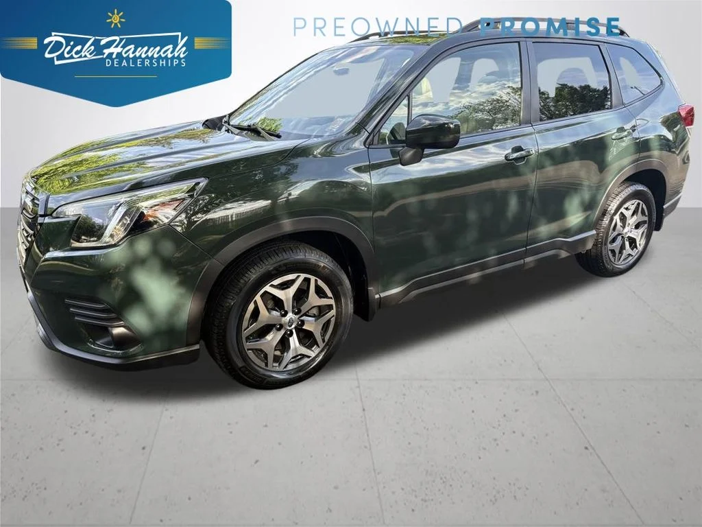 2023 Subaru Forester Premium's photo
