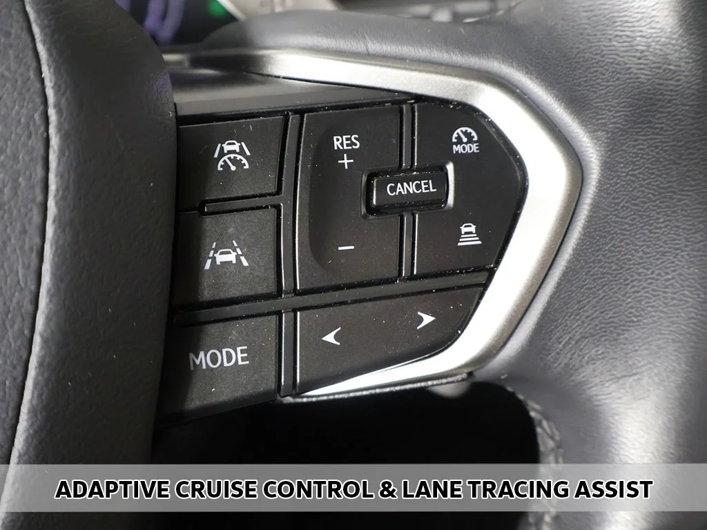Used 2023 White Lexus 350h Premium image 4