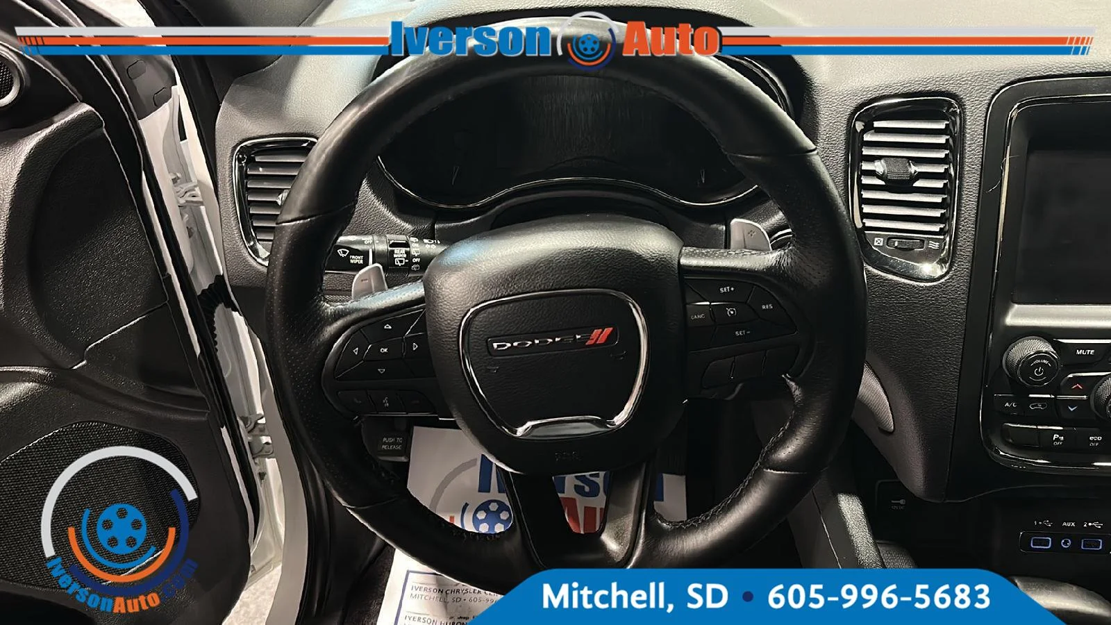 Used 2018 Ivory Tri-Coat Pearl Dodge R/T image 16