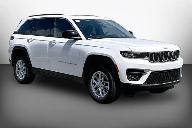 2026 Jeep Grand Cherokee Laredo X