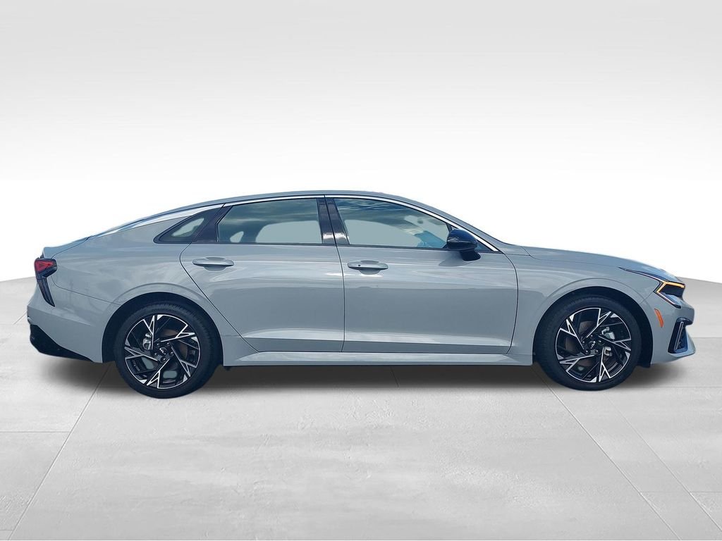 Used 2025 Gray Kia GT-Line image 6