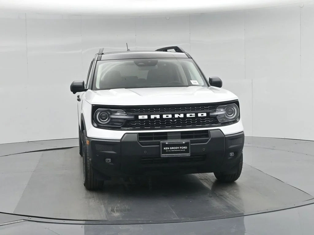 New 2026 Oxford White Ford Outer Banks image 29