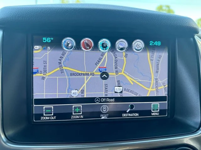 Used 2018 White Chevrolet Premier image 22