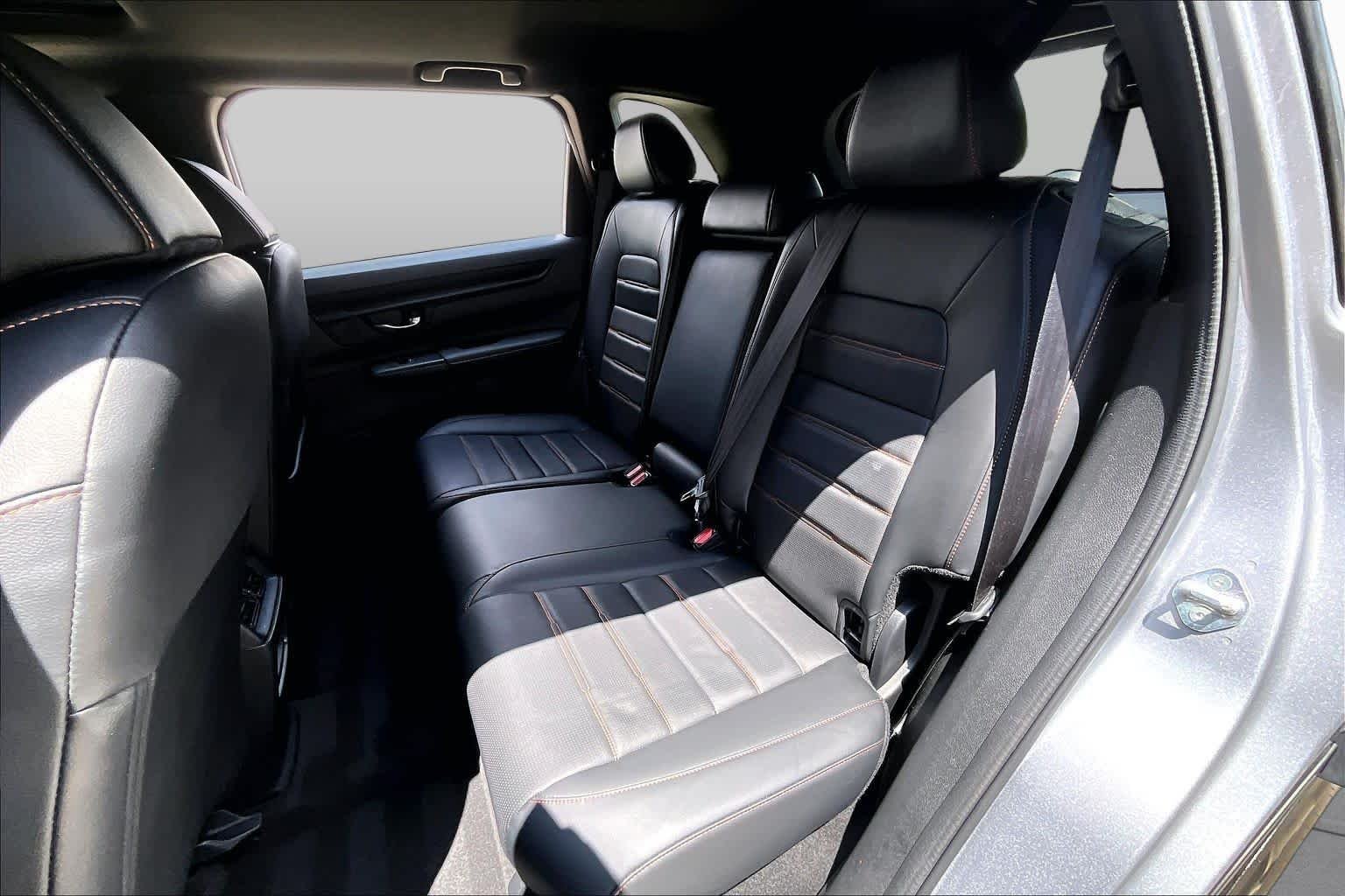 Used 2024 Lunar Silver Metallic Honda Sport-L image 18
