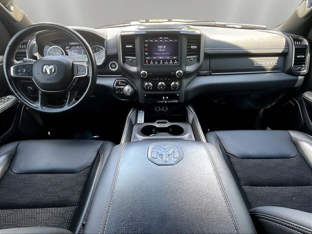 Used 2021 Diamond Black Crystal Pearlcoat Ram  image 7