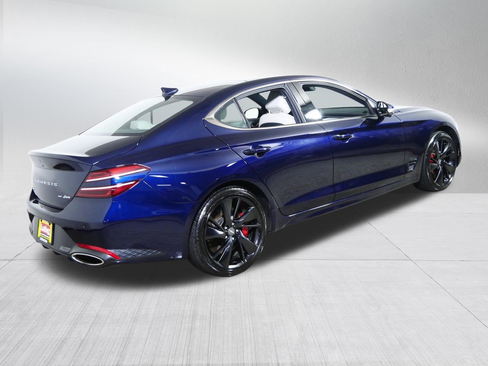 Certified Used 2023 Capri Blue Genesis 3.3T image 7