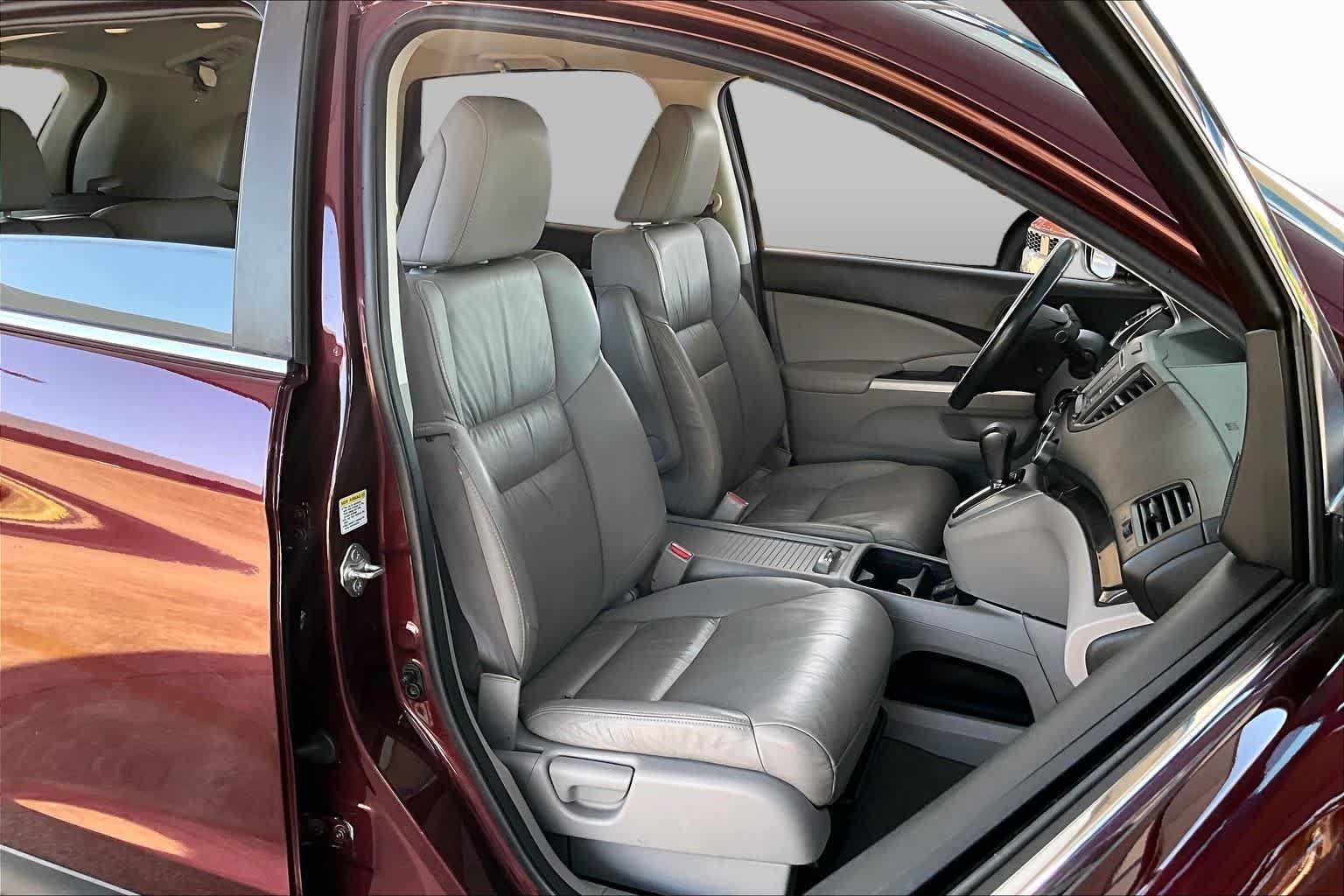 Used 2014 Basque Red Pearl II Honda EX-L image 9