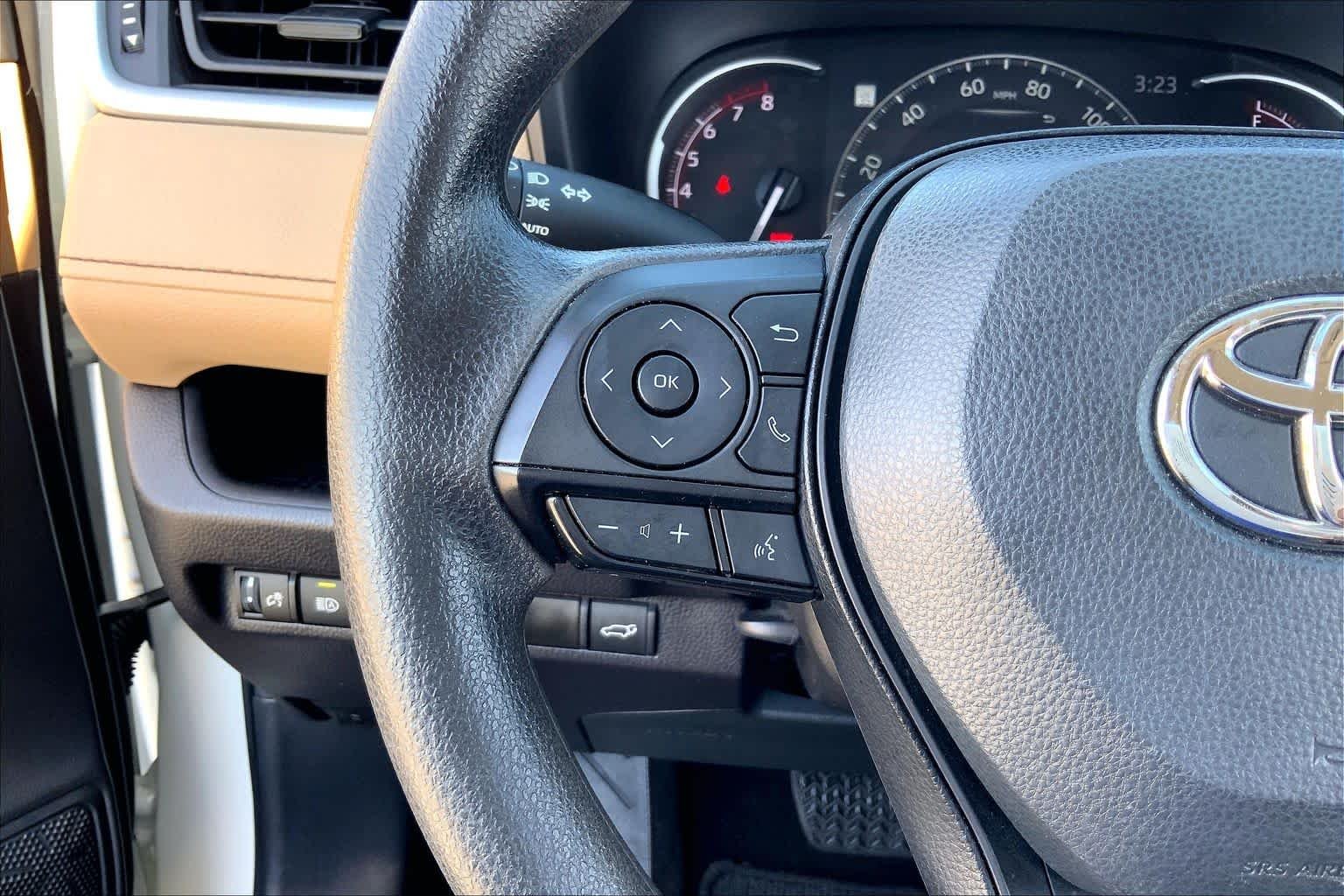 Used 2024 Ice Cap Toyota XLE image 23