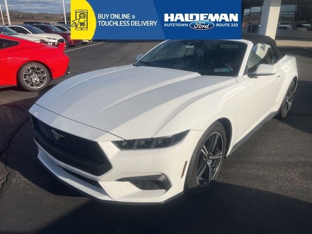 2025 Ford Mustang EcoBoost Convertible's photo
