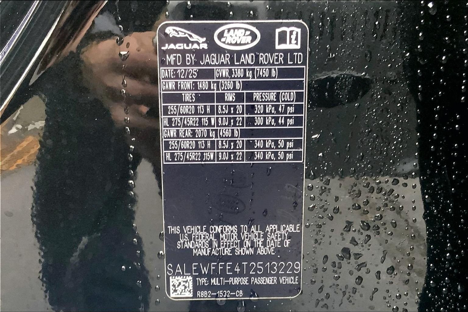 2026 Land Rover Defender V8 - Photo 18