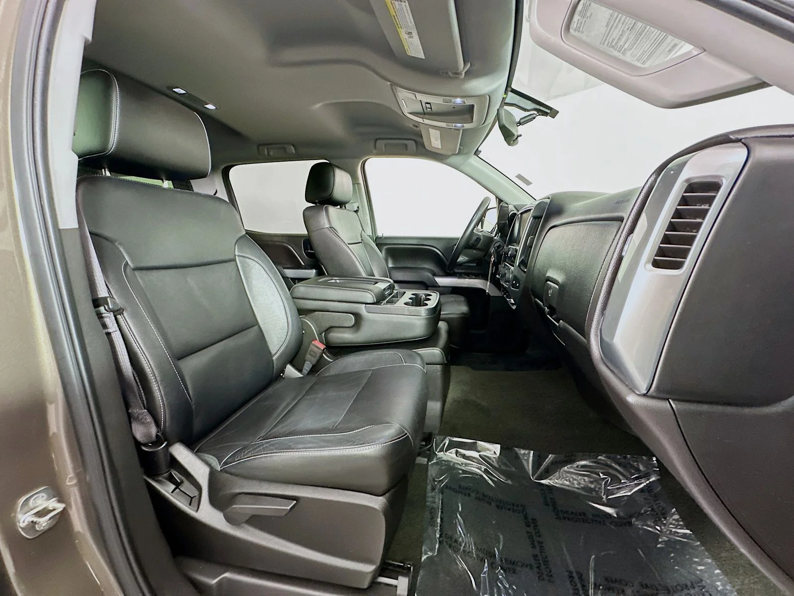Used 2014 Brownstone Metallic Chevrolet LT image 28