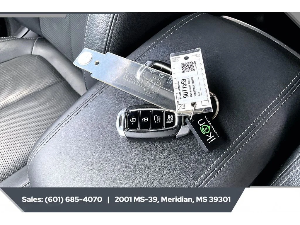 Used 2020 Rainforest Hyundai SEL image 9