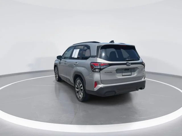 Used 2025 Beige Subaru Touring image 6