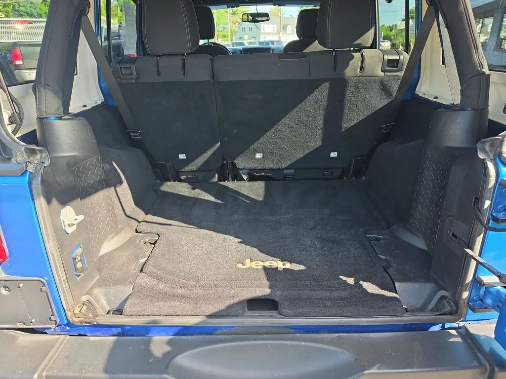 Used 2016 Blue Jeep Unlimited Rubicon image 24