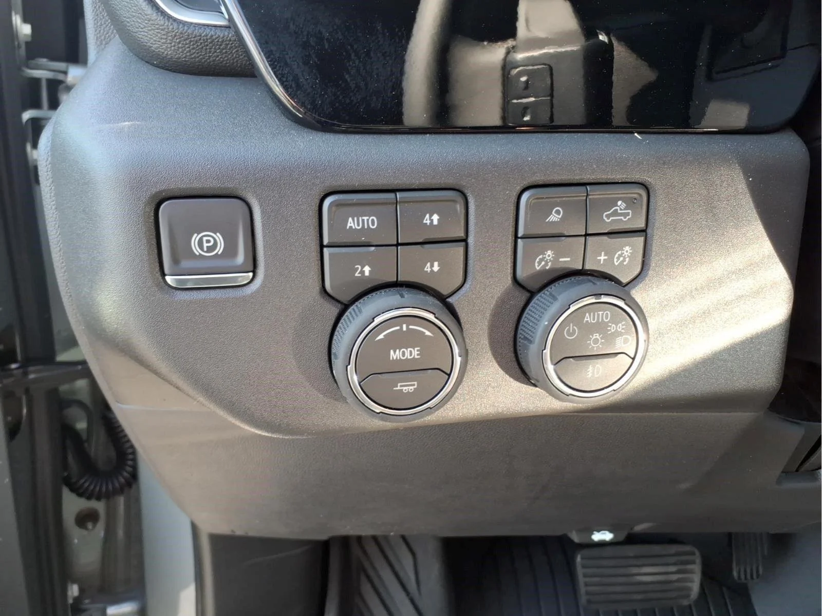 New 2026 Sterling Gray Metallic Chevrolet LT Trail Boss image 17