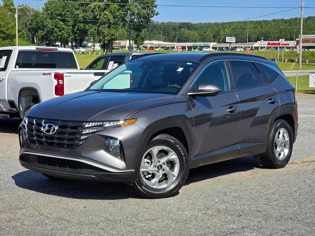 Used 2023 Gray Hyundai SEL image 2