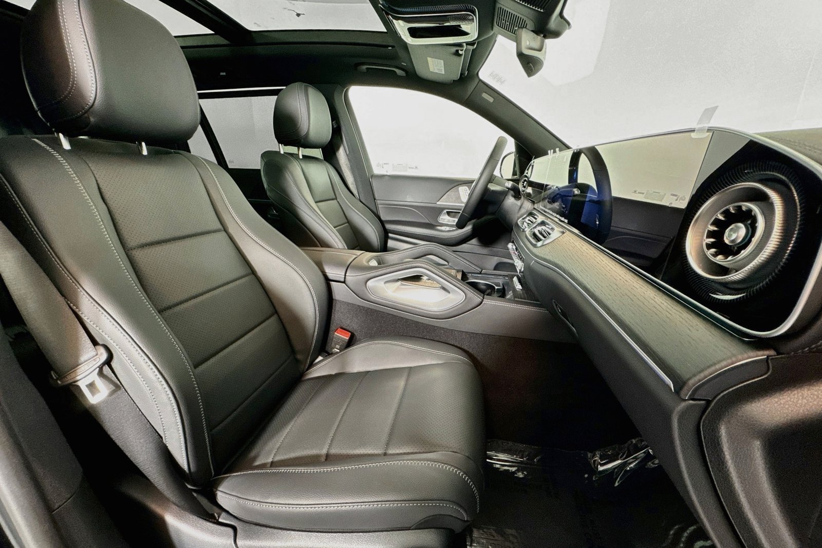New 2027 Black Mercedes-Benz GLS 450 image 27