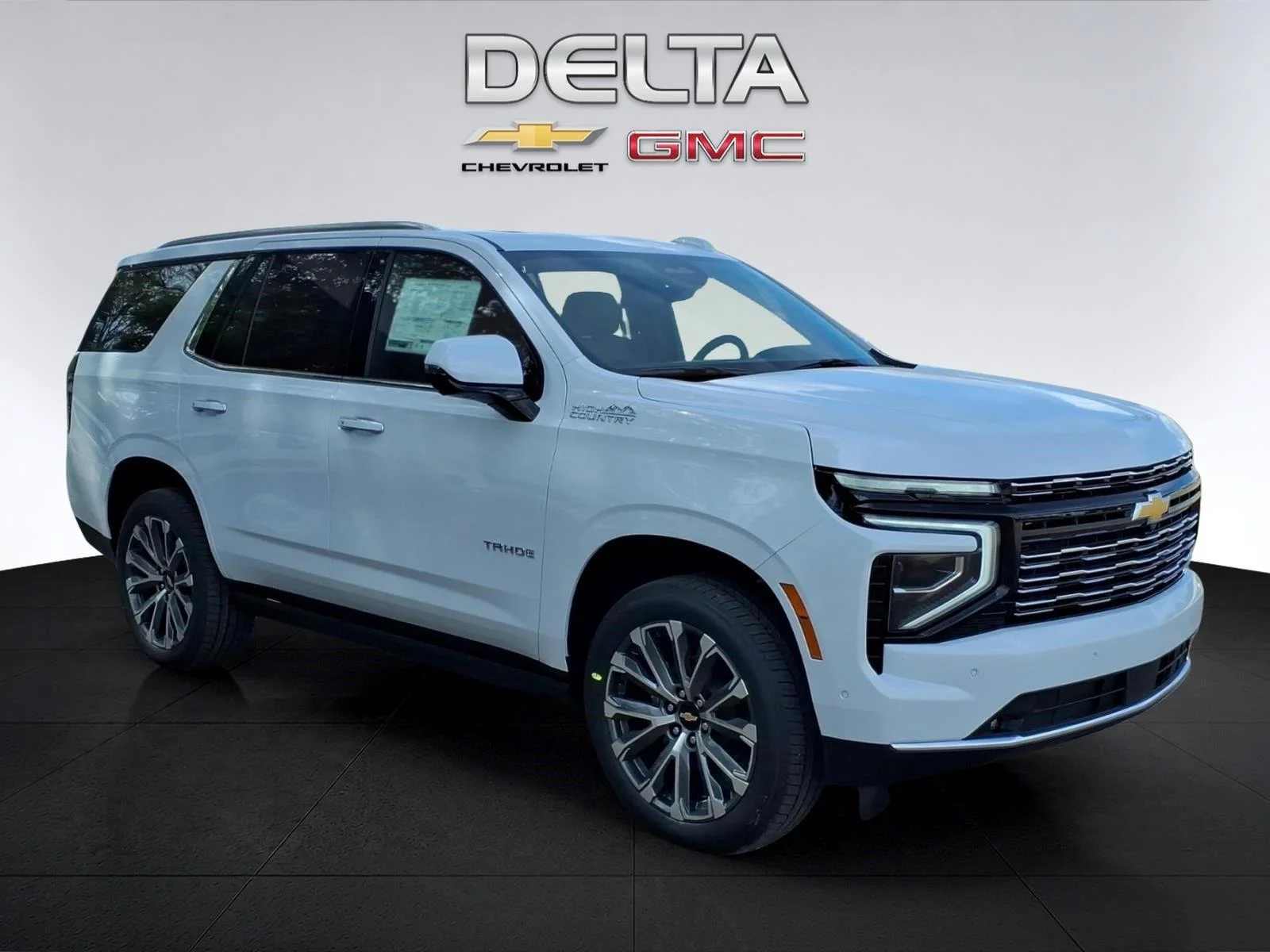 New 2027 Polar White Tricoat Chevrolet High Country image 7