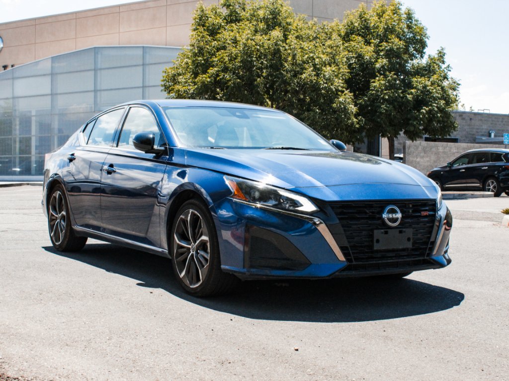 Used 2024 Deep Blue Pearl Nissan 2.5 SR image 3