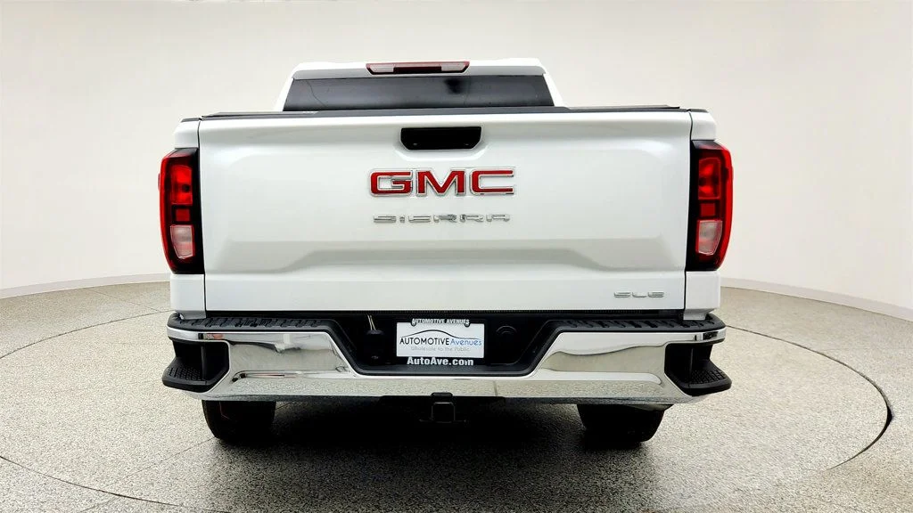 Used 2023 Summit White GMC 2WD Crew Cab 147