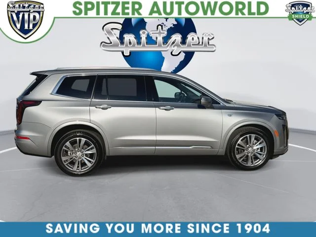 Used 2025 Silver Cadillac Premium Luxury image 10