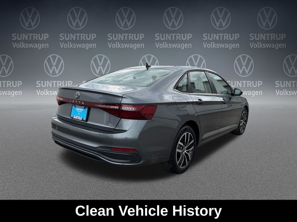 Used 2025 Gray Volkswagen 1.5T SE image 6