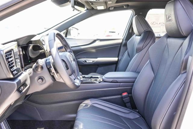 2026 Lexus NX 450h+ F-Sport - Photo 21