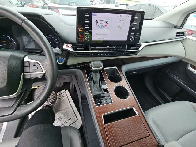 Used 2023 Silver Toyota XLE image 10
