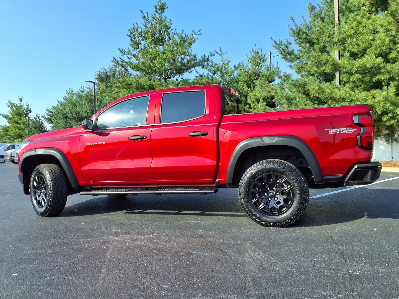 Used 2024 Radiant Red Tintcoat Chevrolet Trail Boss image 28