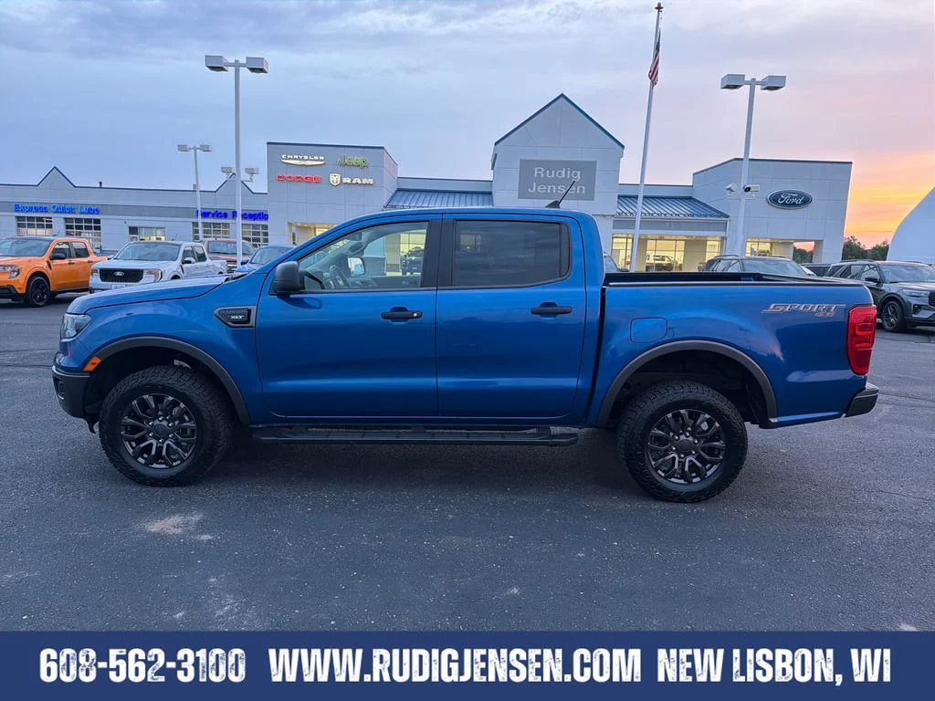 Used 2019 Blue Ford XLT image 2