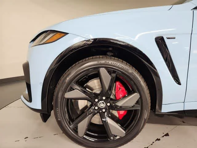 New 2026 Chalk Blue Jaguar SVR 575 Edition image 16