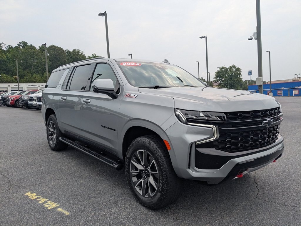 Used 2024 Sterling Gray Metallic Chevrolet Z71 image 3