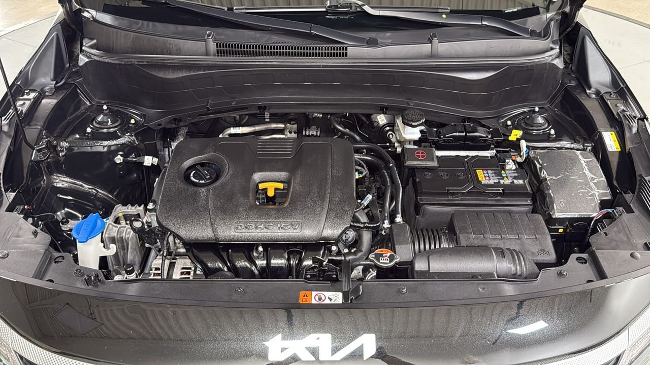 Used 2026 Black Kia LX image 25